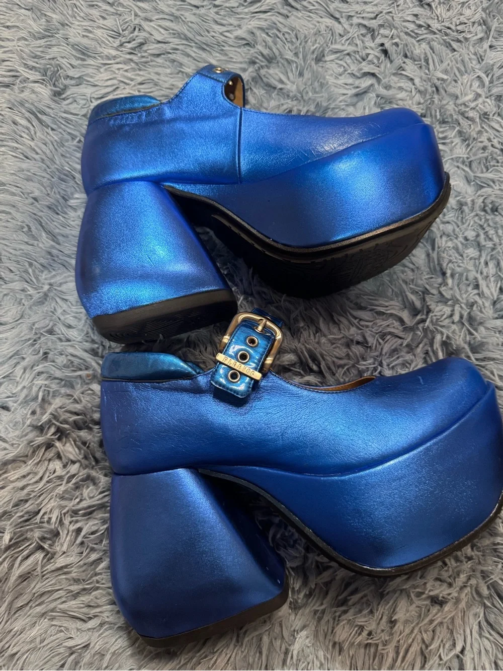 Preowned John Fluevog Superfly Kool Mary Janes in Size 8